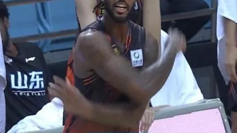 拜仁凭借凯恩双响力克莱比锡