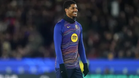 标题：昨日沙特盛宴！今日再掀激情战！